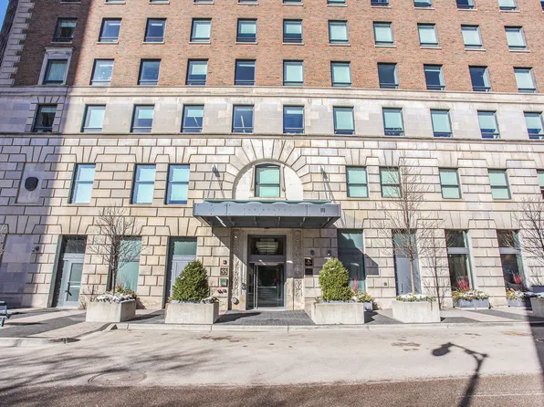 55 Ionia Ave NW #1204, Grand Rapids, MI 49503
