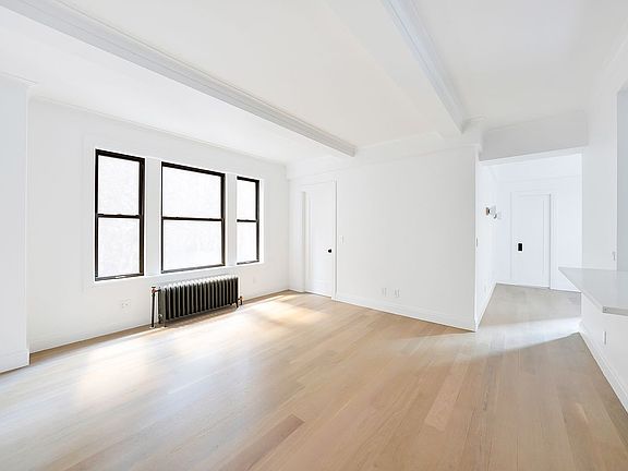 5th image of 760 W End Ave APT 4B