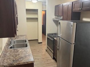 1250 Main St S, Cambridge, MN 55008