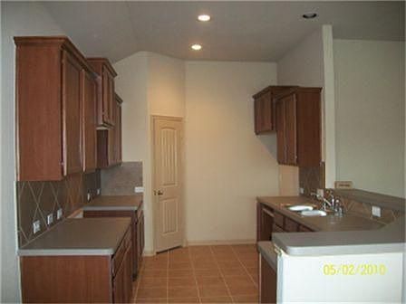 4th image of 3230 Doves Nest Ct