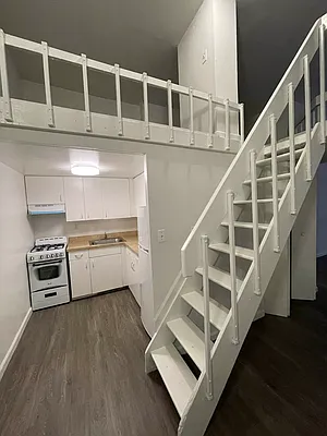 Rented by Voro NYC | media 30