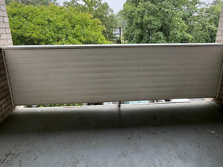 5608 Bloomfield Dr #201 — Photo 11