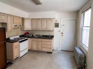 1230 S Broad St #2R, Philadelphia, PA 19146