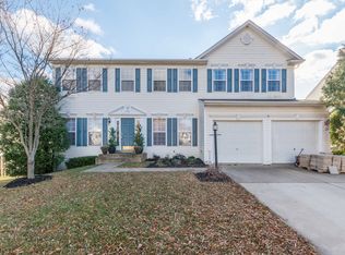 316 Locust Grove Dr, Purcellville, VA 20132