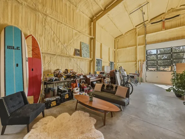 65450 76th St, Bend, OR 97703