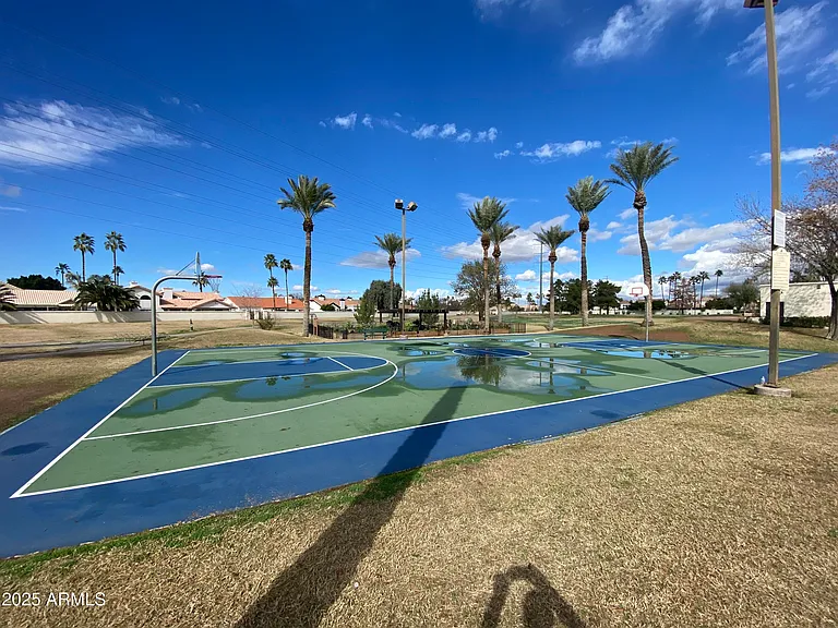 2041 E Marquette Dr — Photo 102