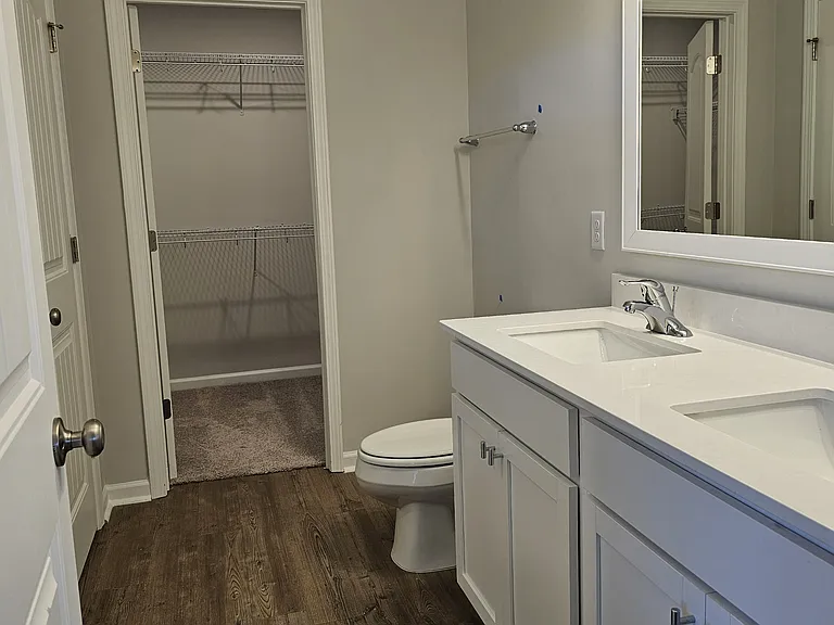 200 Justify Ave — Photo 12