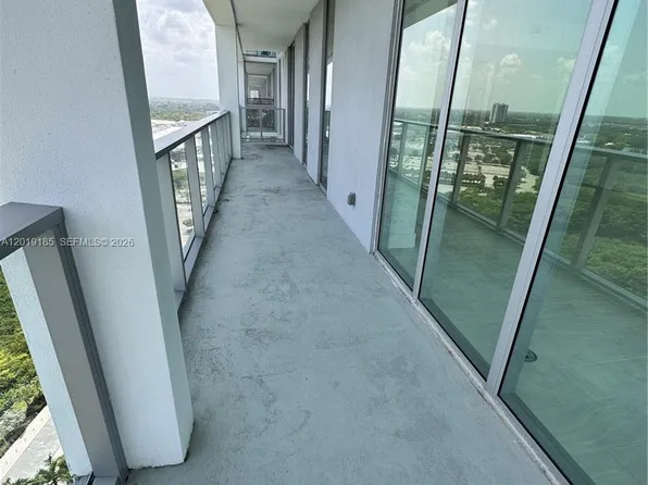 2000 Metropica Way, Sunrise, FL