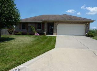 1211 E Lily Dr, Ozark, MO 65721