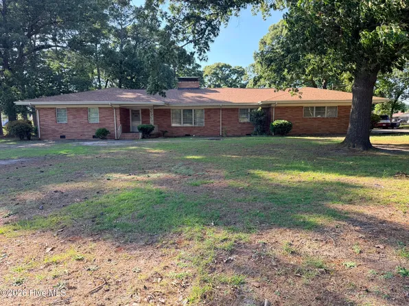 1613 N Berkeley Boulevard, Goldsboro, NC 27534