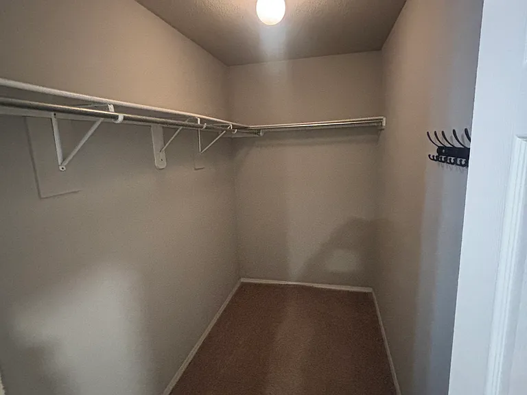 3020 Beechwood Dr — Photo 25