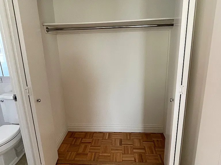 1500 Lexington Ave #12A — Photo 9