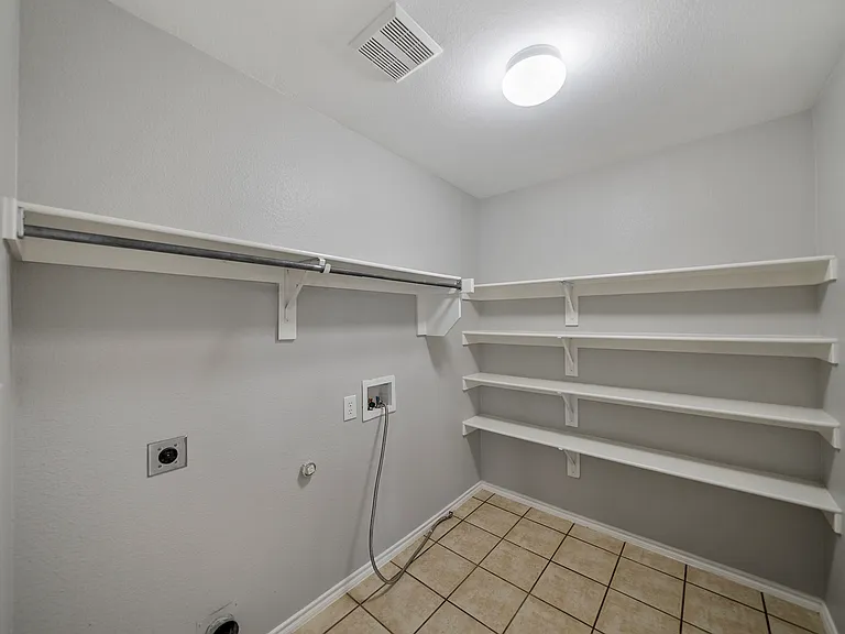 Pantry & Utility combo