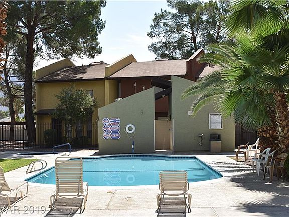 3rd image of 210 Bel Port Dr Unit 216