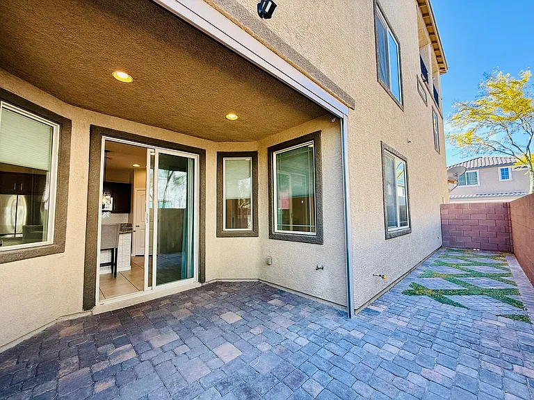 3041 Savella Ave — Photo 9