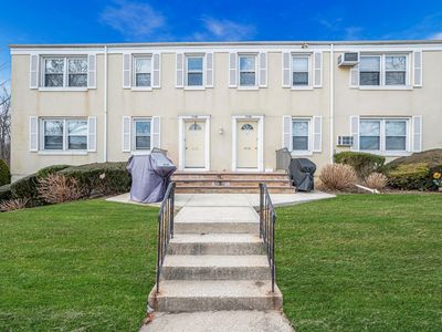 71-44 252nd #14b, Bellerose, NY, 11426