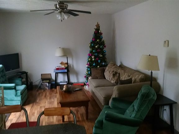 5th image of 1709 N Milton St