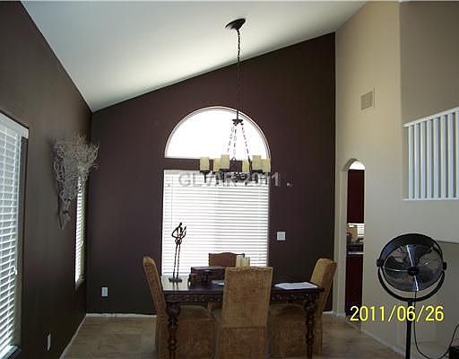 2nd image of 4437 Prospect Hill Ct