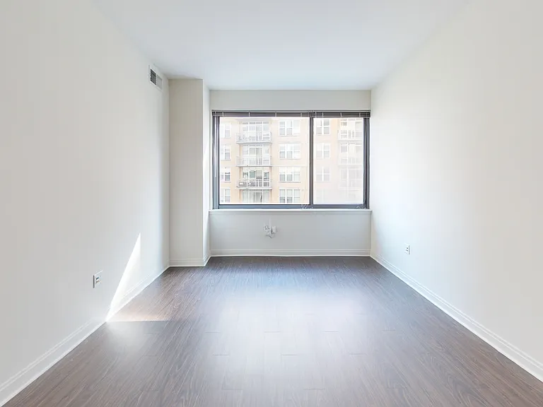 Eleven55 Ripley — Photo 46