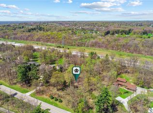 Valley Pkwy, North Royalton, OH 44133