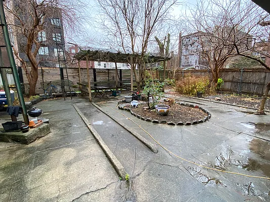 Rented by Terra Magia Inc | media 10