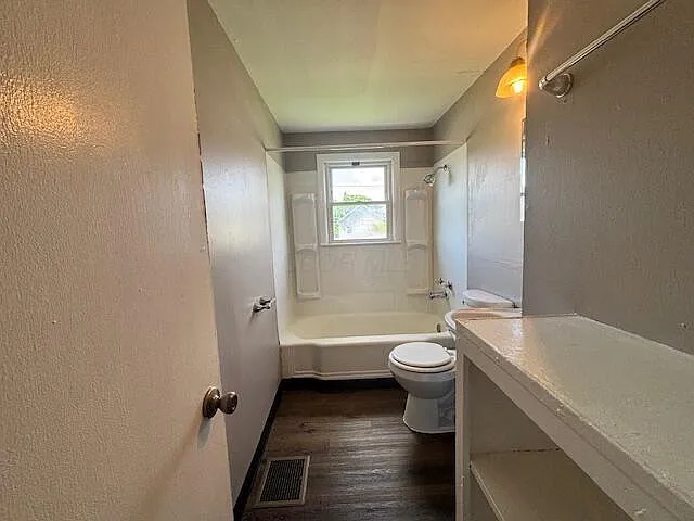 1324 E 25th Ave — Photo 7