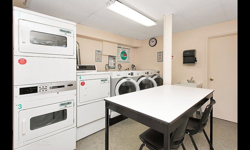 1st image of 1815 Palmer Ave APT 1G