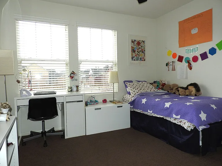 3595 Akron St — Photo 11