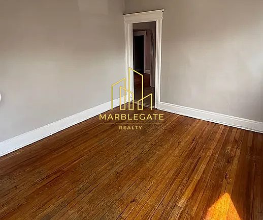 4th image of 145 Sylvan Ave #22A