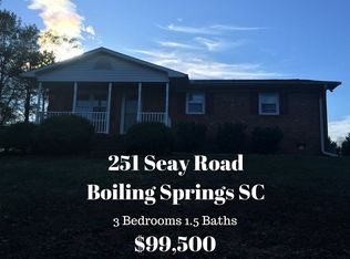 251 Seay Rd, Boiling Springs, SC 29316