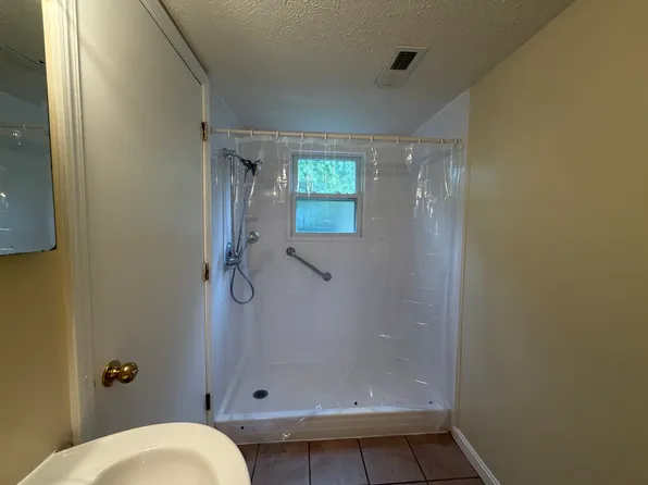 3388 Haysville Rd, Brandenburg, KY 40108