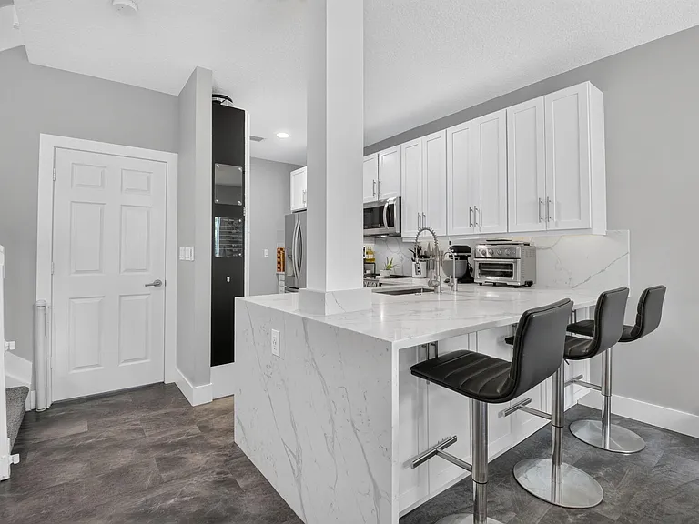 3616 Asperwood Cir — Photo 7