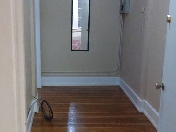3rd image of 2301 W Pacific Ave APT 203