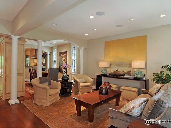 Living Room/Dining Room