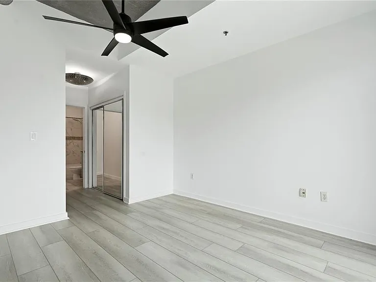 943 Peachtree St NE #1210 — Photo 11