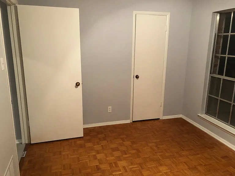 3723 Chartwell Dr — Photo 9