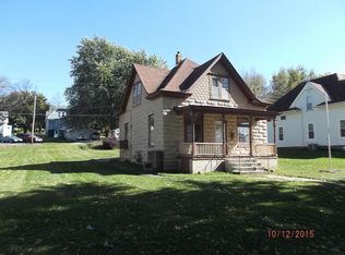 505 N Elm St, Avoca, IA 51521