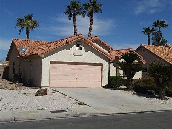 2nd image of 1756 Yellowwood Dr