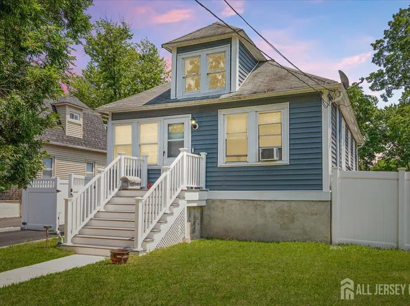 1853 W 5th St, Piscataway, NJ 08854
