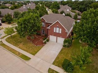 2401 Summit Ct, Denton, TX 76210