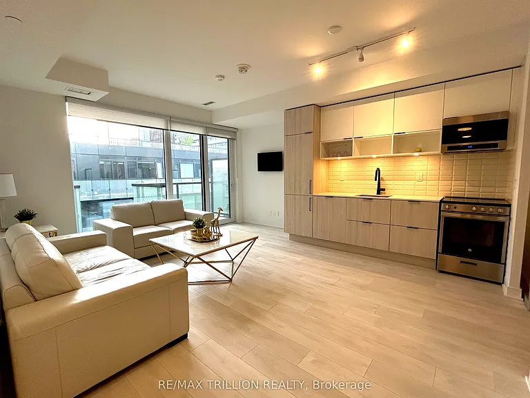 180 Mill St #S516 — Photo 4