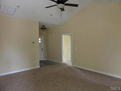3rd image of 309 Stillwater Creek Dr