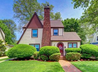 84 Stratford Rd, West Hempstead, NY 11552