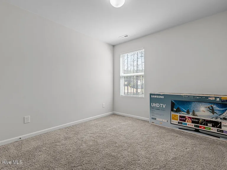 821 Conductor Ct — Photo 24