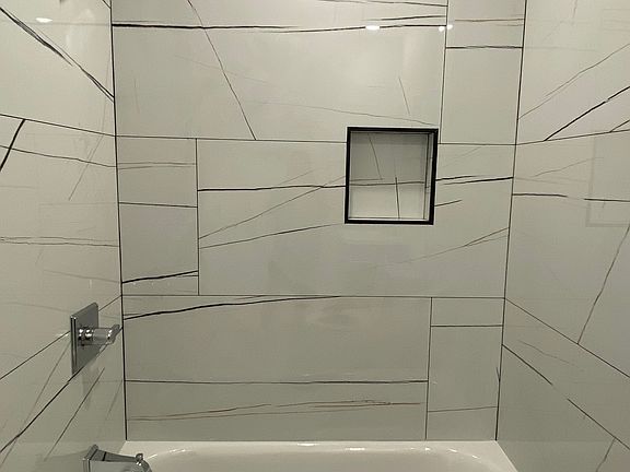 5th image of 5436 Vine St #11282151