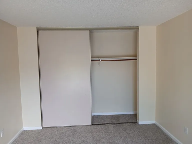 400 Mokelumne Dr — Photo 31