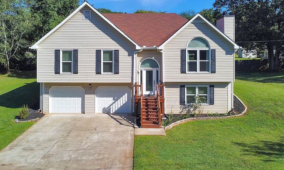 1st image of 3160 Randall Dr