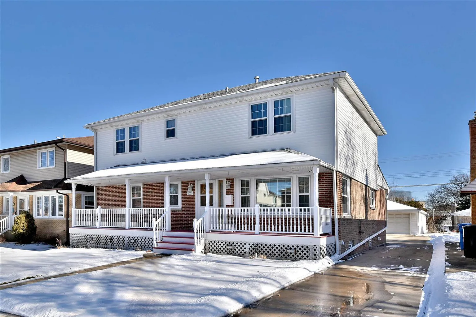 5907 N Ottawa Ave photo 1