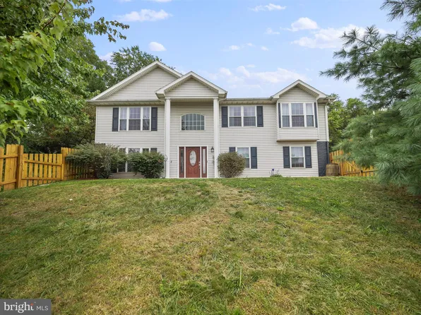 405 N Mary St, Hedgesville, WV 25427