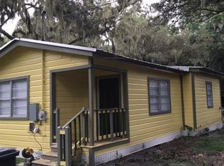 9909 Maple St, Gibsonton, FL 33534